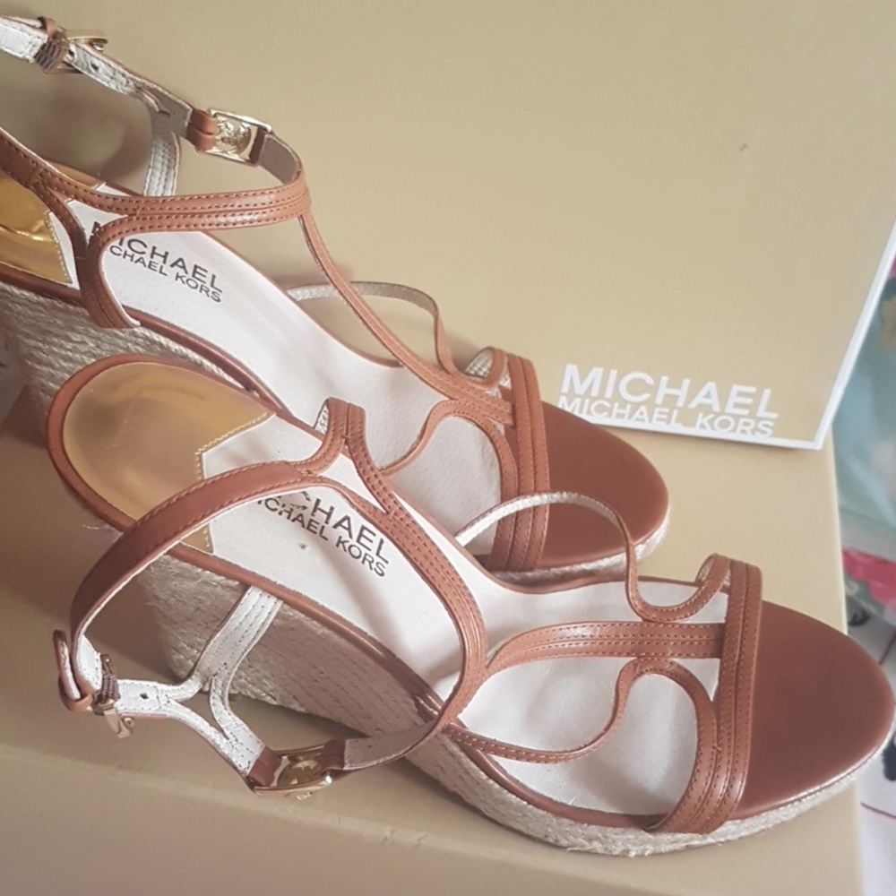 Michael kors cicely wedge
